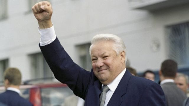 Политический тестостерон. Леонид Радзиховский к юбилею Ельцина сравнивает его с Лжедмитрием, Лениным и Навальным