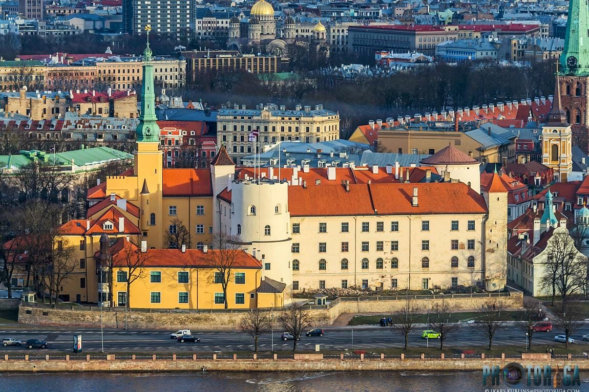 «Агрессивная и нахальная версия шалопая». Какие небылицы РИА «Новости» рассказывает о Латвии
